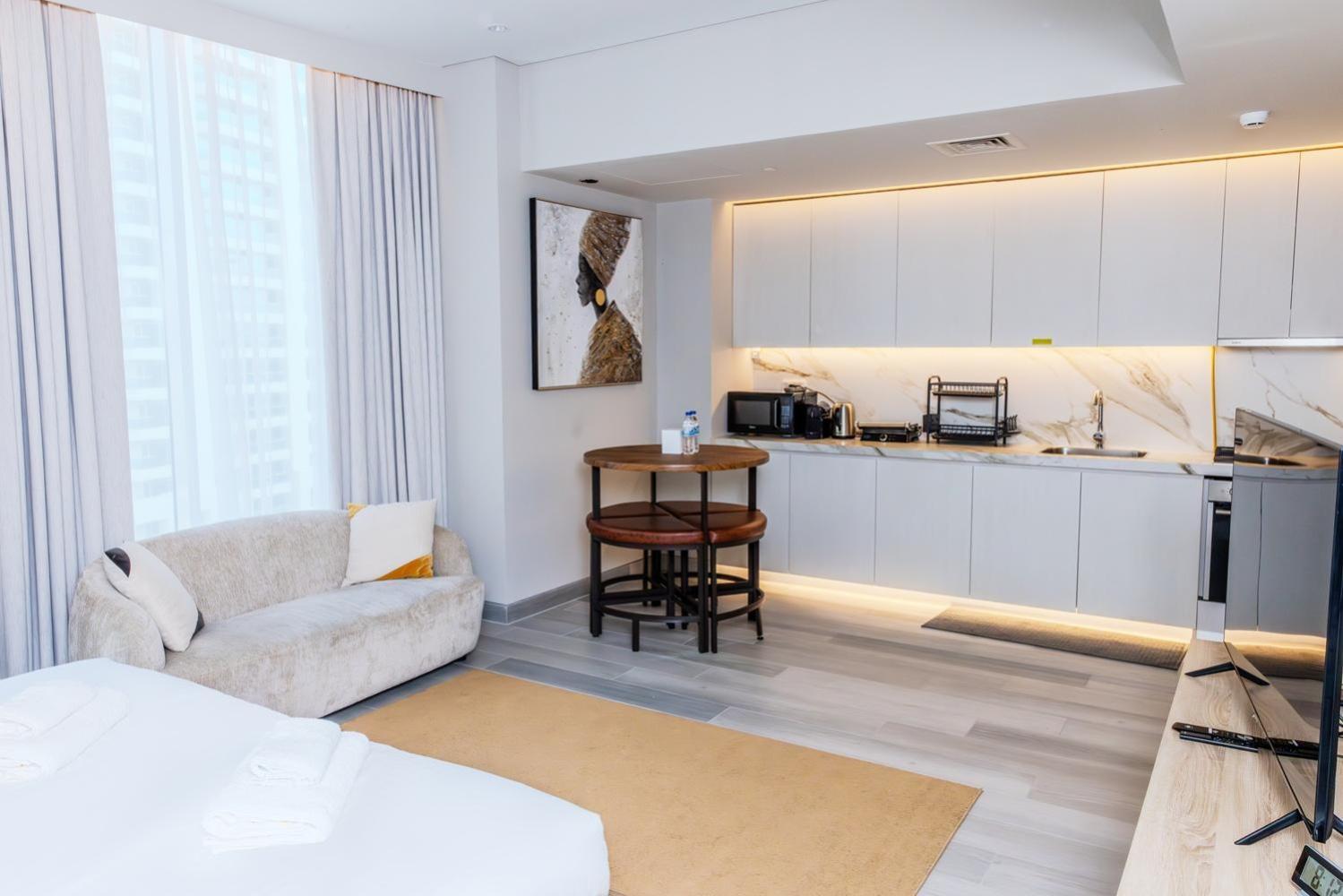 Dubai Marina Walk Gem Modern Apartments With Pool & Gym Access, Steps To Beach & Metro Managed By Sunnyhomes Exterior photo