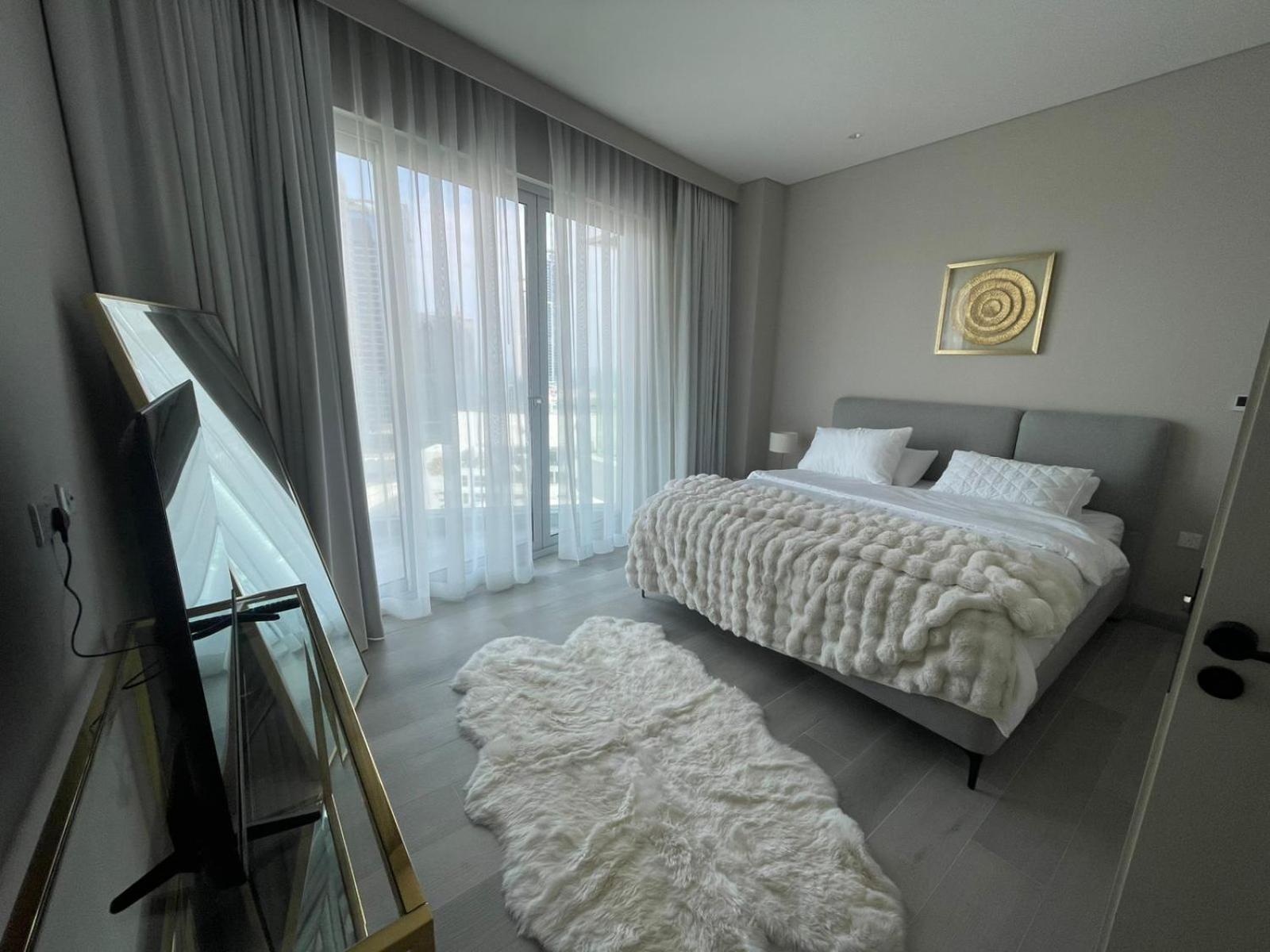 Dubai Marina Walk Gem Modern Apartments With Pool & Gym Access, Steps To Beach & Metro Managed By Sunnyhomes Exterior photo